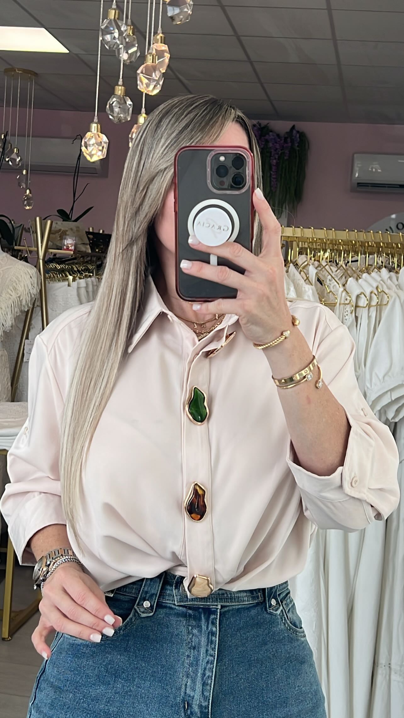 Ivory & Colors Pendant Elegance Blouse