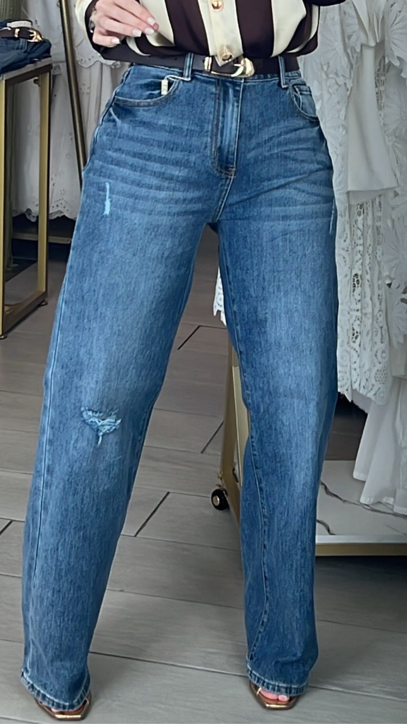Medium Rise & Strech Jeans (Belt Included)