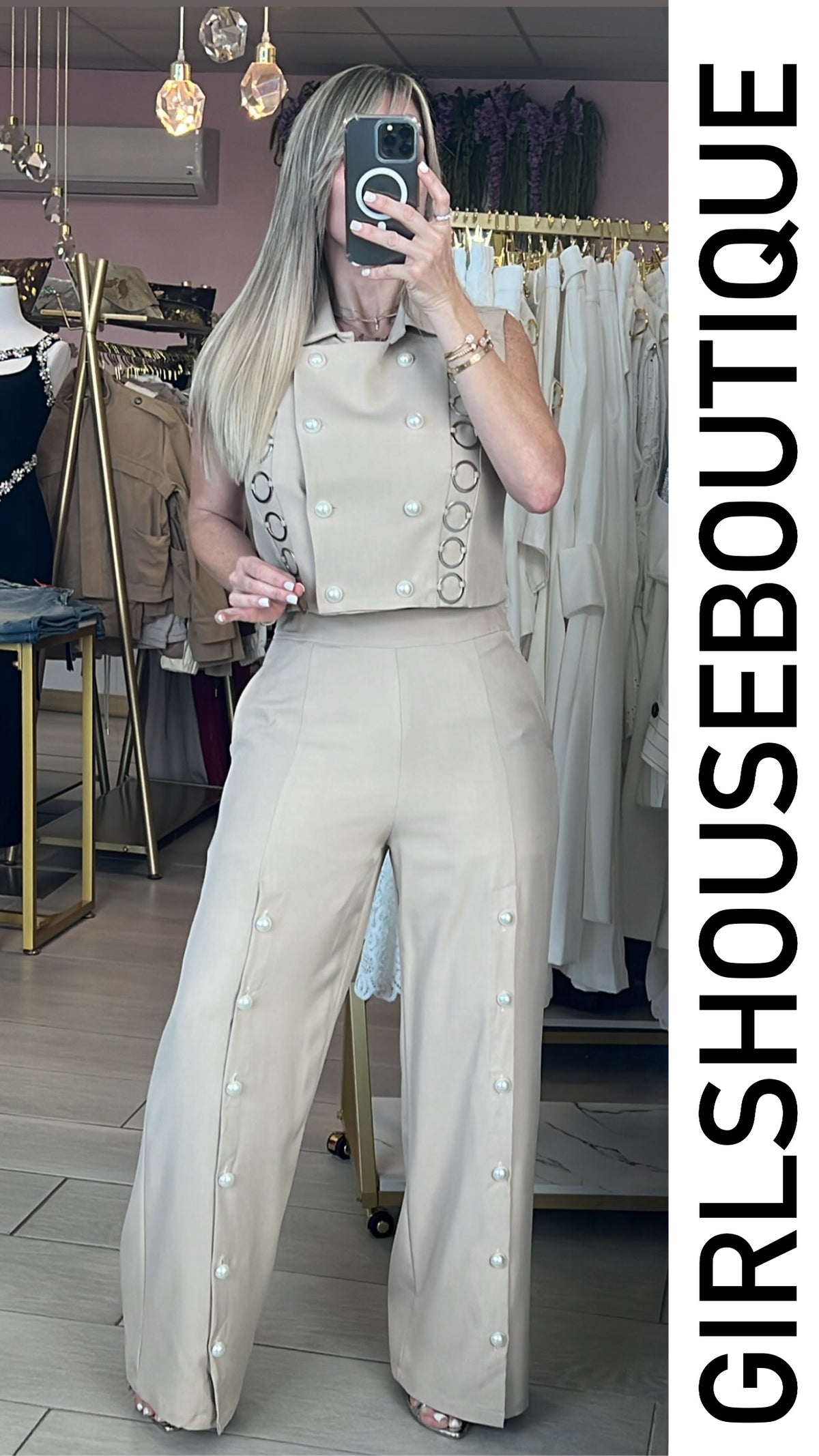 Beige Pearl & Ring Silver Design Vest & Elegance Pant Set (Corrió al size)