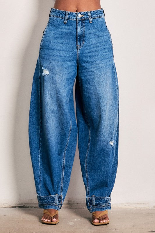 VIBRANTS Jeans & Baggy Urban Design