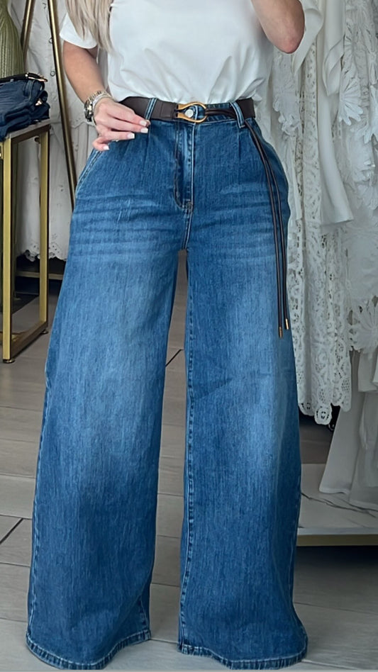 Monroe High Rise Jeans (Belt included)