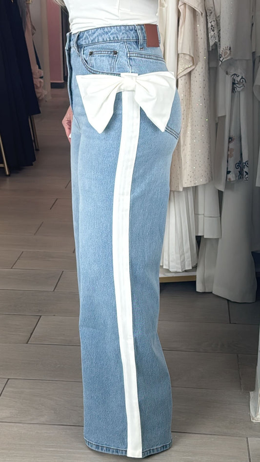 White Bow Strech High Rise Jeans