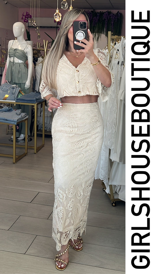 Femme Sand Croché Top & Skirt Set