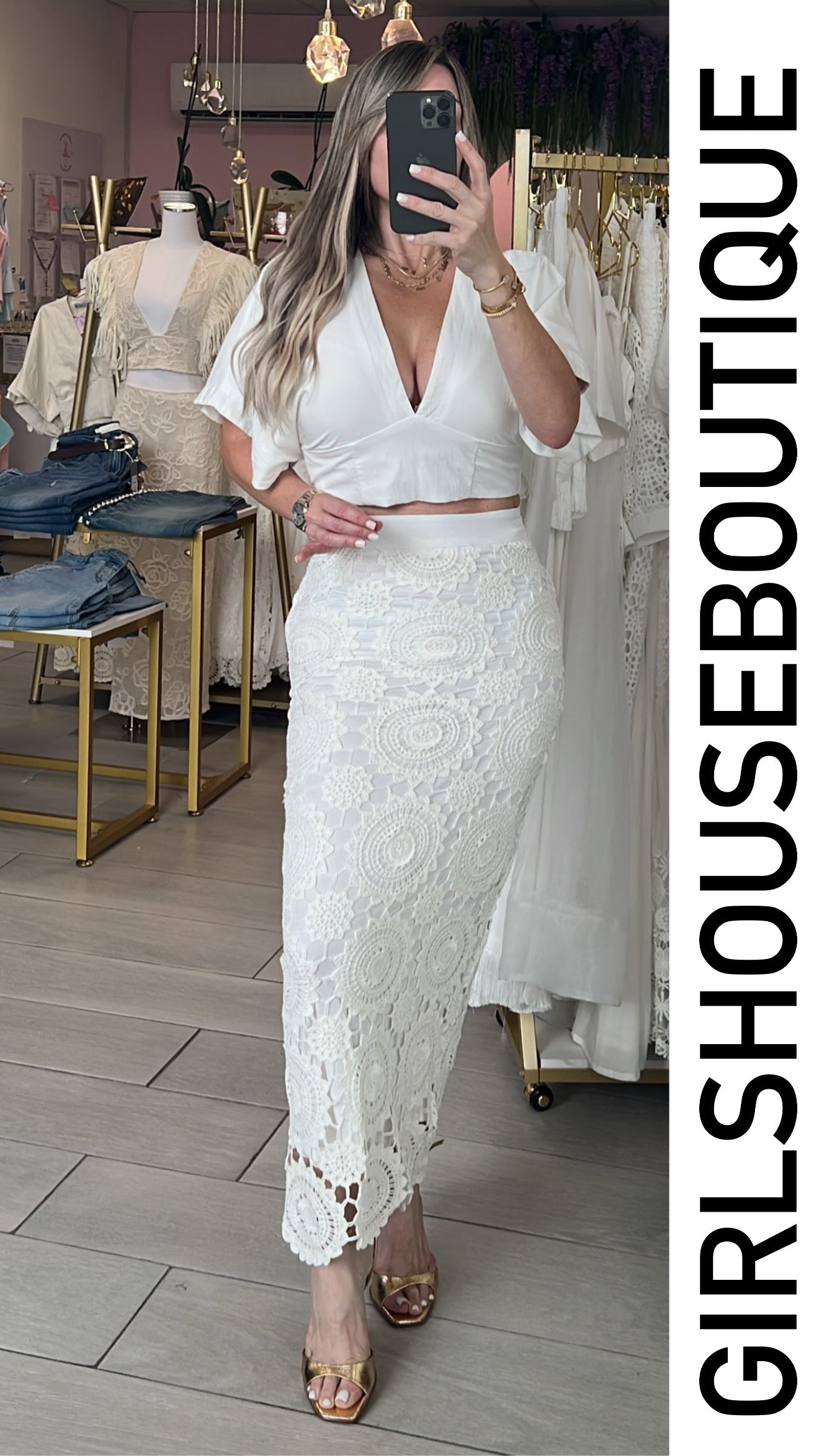 White Ruffle Sleeve Top & Crochét Skirt Set