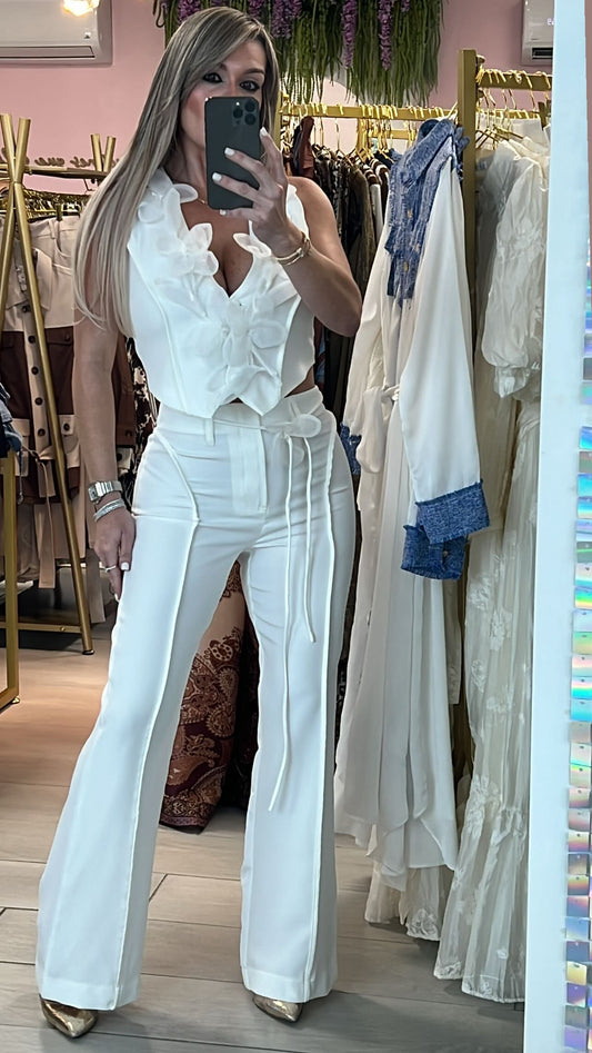 White Flowers Vest & Pant Set