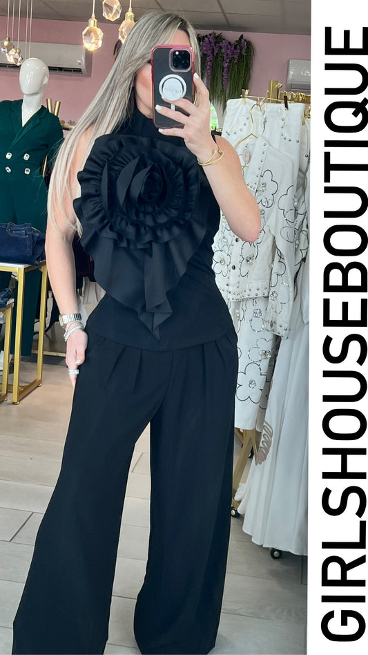 GRACIA COLLECTION Black Rose Blouse