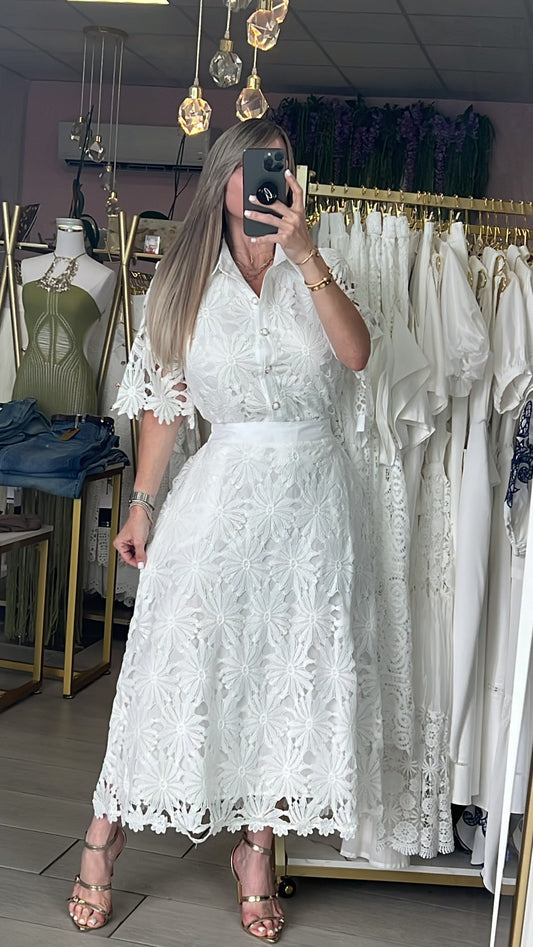 Blanc Lace Nácar Buttons Elegance Blouse & Skirt Set