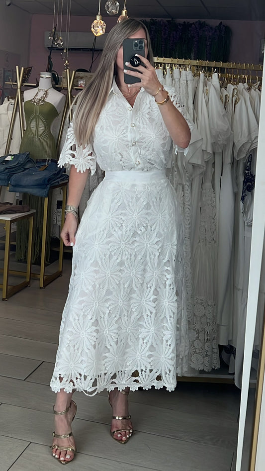Blanc Lace Nácar Buttons Elegance Blouse & Skirt Set