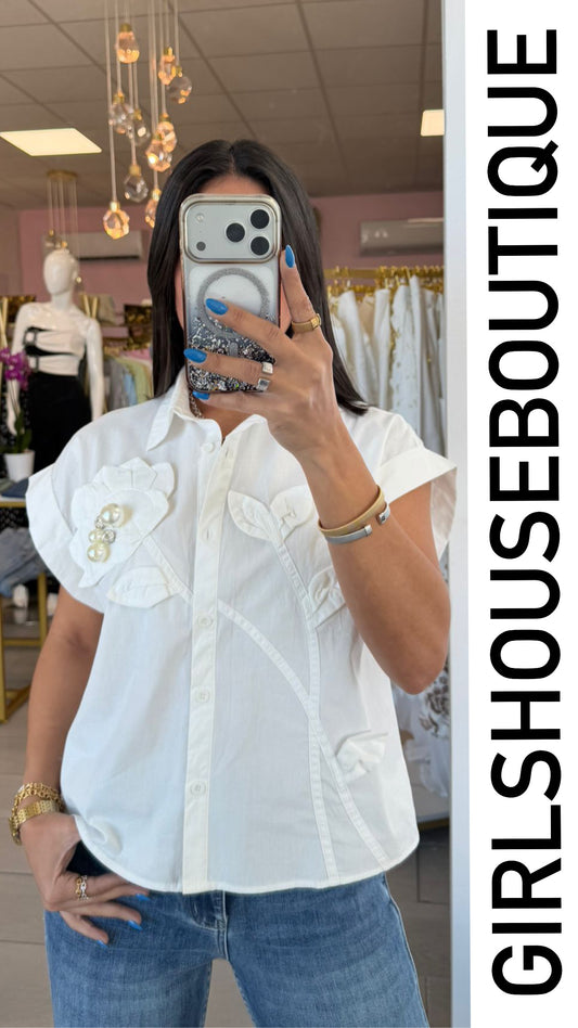 White 3D-Rose Blouse