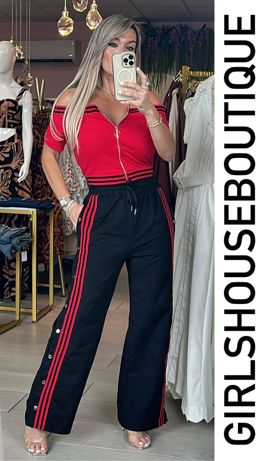 All About Travel Red and Black Set