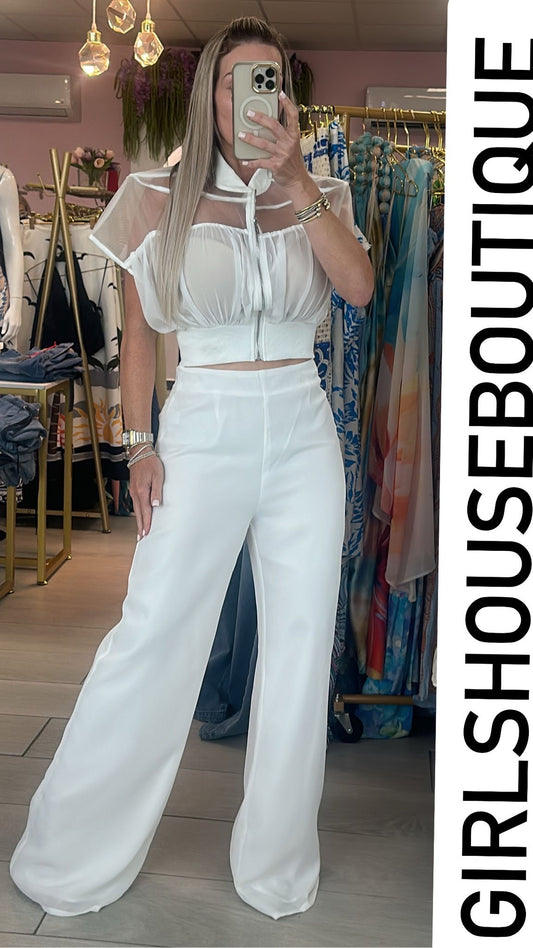 Zayette White Top & Pant Set